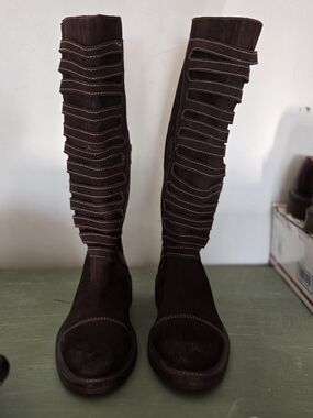 Women's Dark Brown Over-the-Knee Suede Boots with Ladder Stitch Detailing